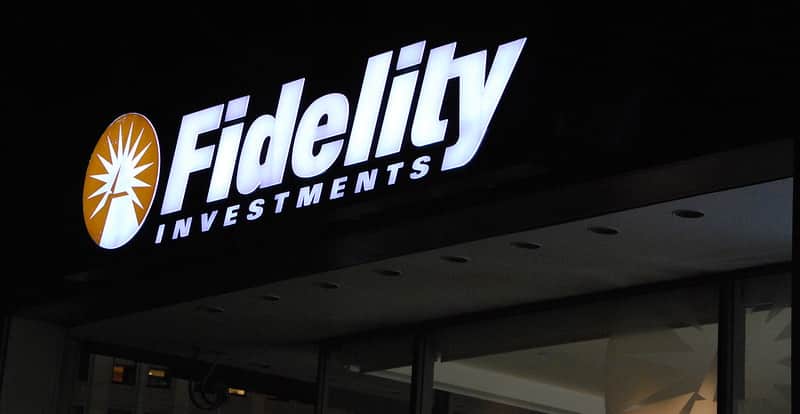 A Fidelity Investments foi a mais nova corretora de investimentos a reduzir a zero suas taxas de corretagem no mercado de capitais norte-americano.