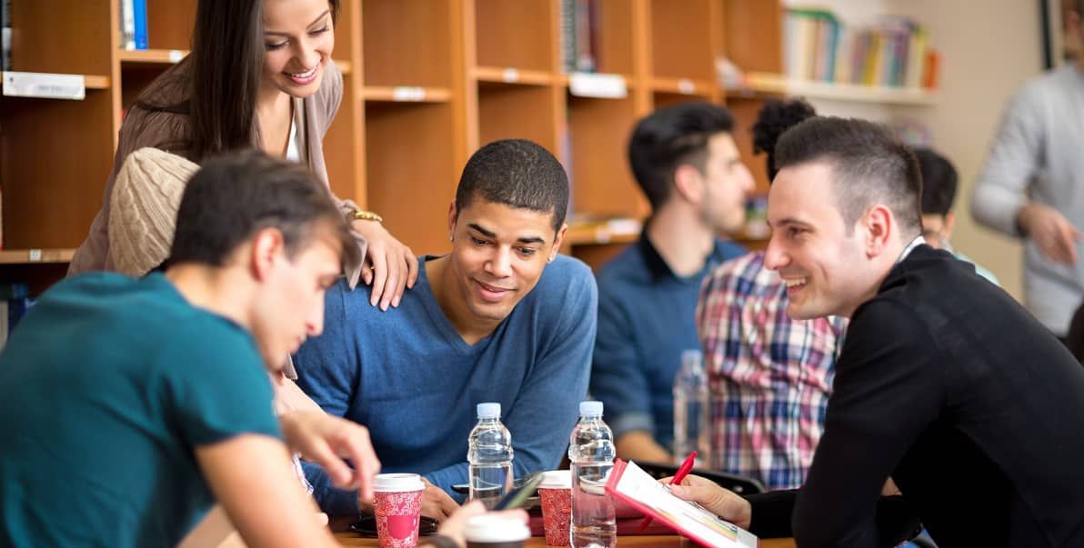 Faculdade de Economia: saiba quais são as principais do Brasil!