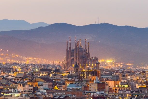 Barcelona (foto), na Espanha, é uma das três cidades que receberão missões do StartOut Brasil em 2020. Nova York (Estados Unidos) e Bogotá (Colômbia) são as outras duas.