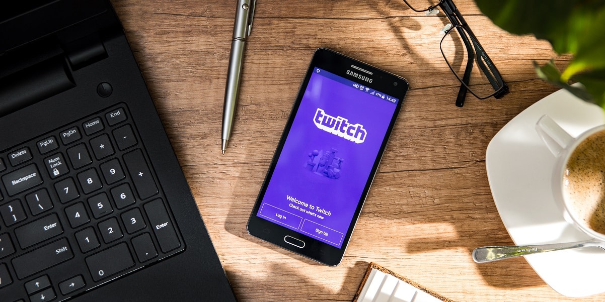 O que significa 'twitch'? Entenda nome da plataforma de streaming