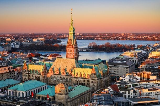 A qualidade de vida em Hamburgo é elevada, fazendo com que quem visite a cidade se apaixone por ela e queira morar ali.