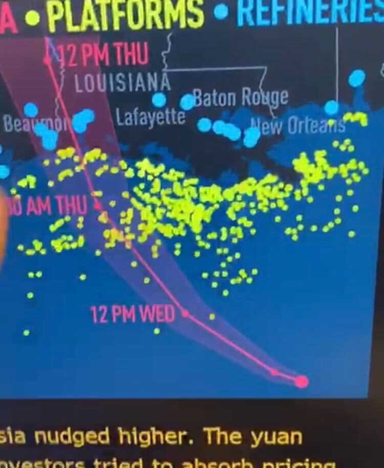 84% de plataformas fecham no Golfo do México por causa do furacão Laura