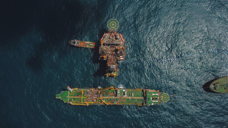 Mais tensão geopolítica e mais aumento do petróleo