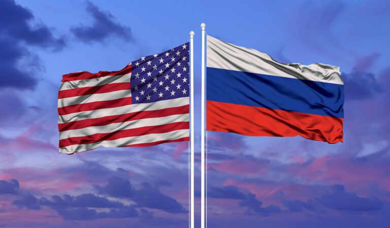 Bandeira Estados Unidos e Bandeira da Rússia