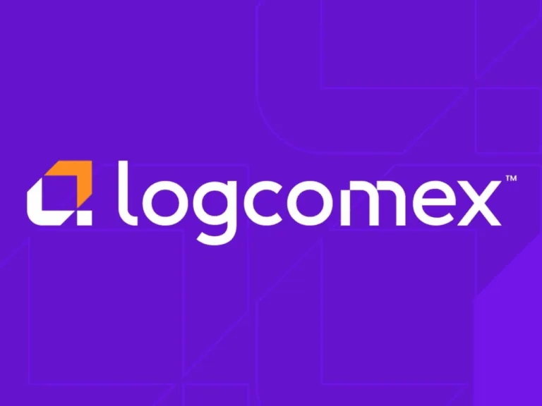 Logo da LogComex em fundo roxo