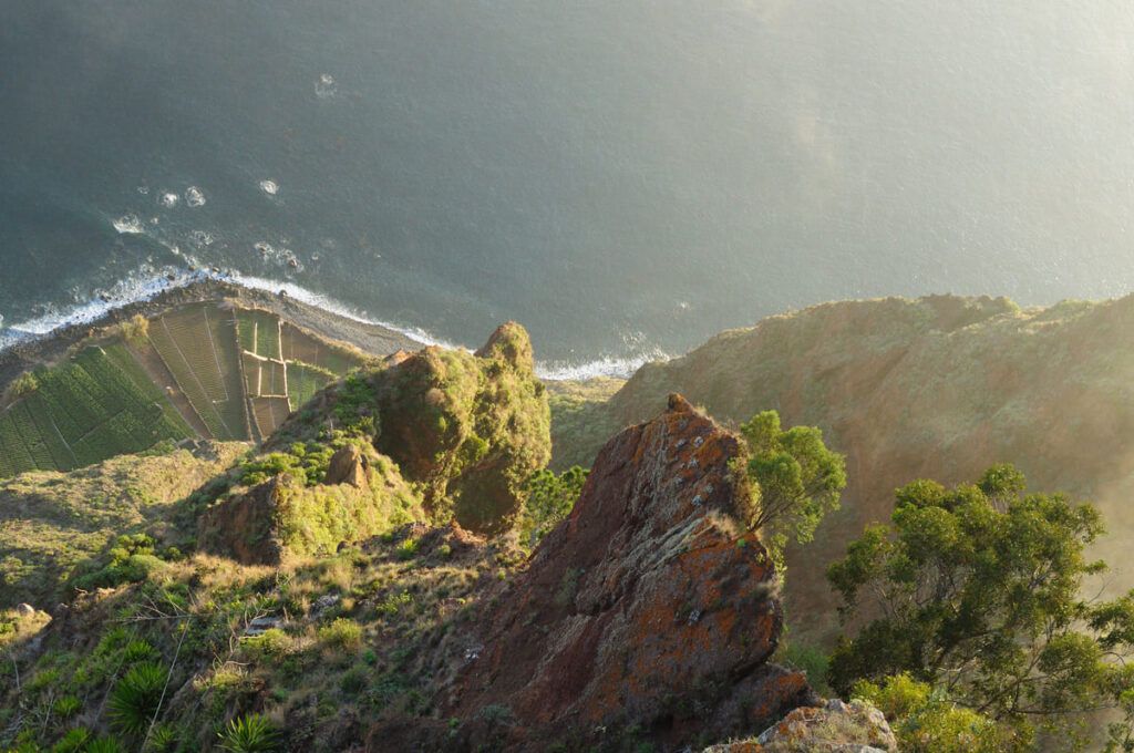 Cabo do Girão visto de cima na Ilha da Madeira.