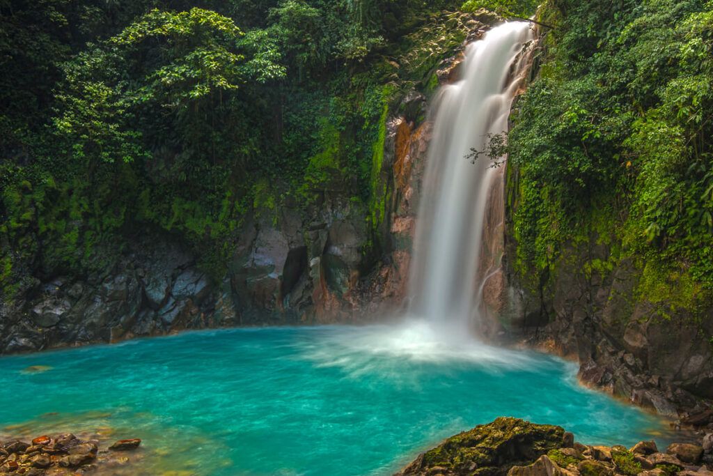 Cachoeira na Costa Rica.