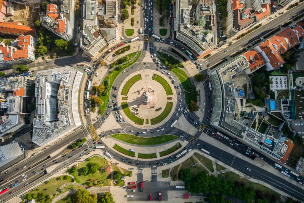 Ruas de Lisboa do alto que simula o custo de vida em Lisboa