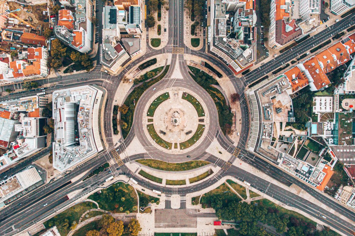 Vista aérea representando como é morar em Lisboa.