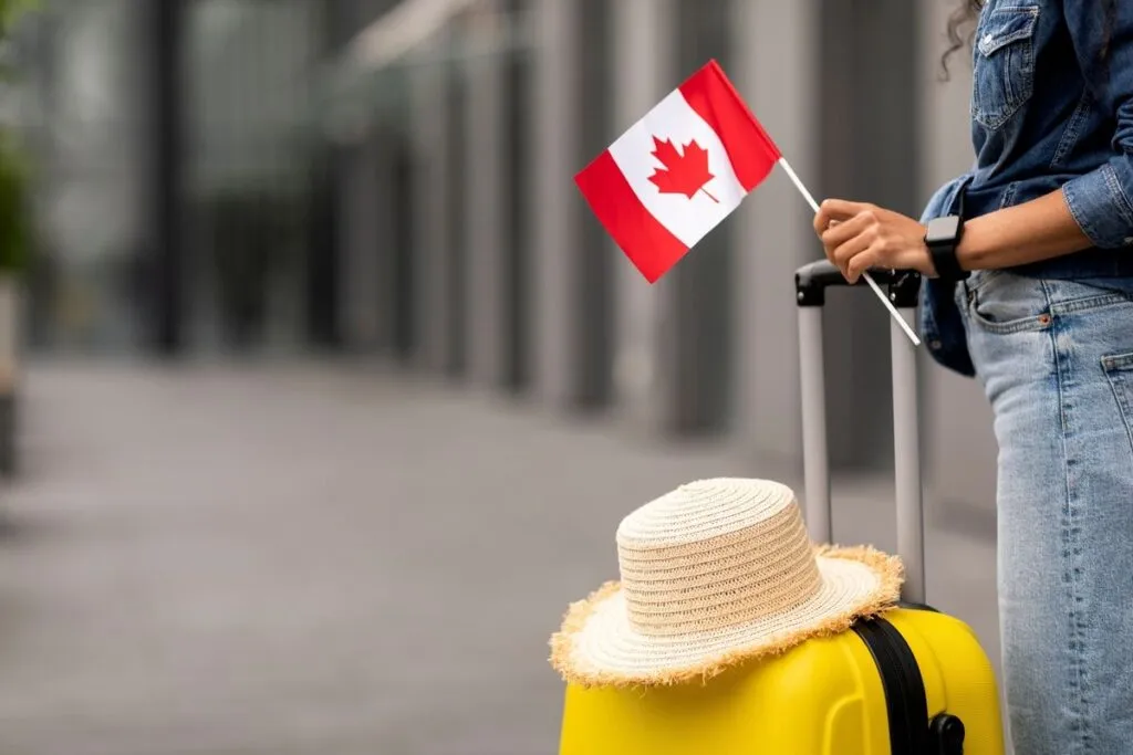 Brasileiros em trânsito precisam solicitar visto canadense