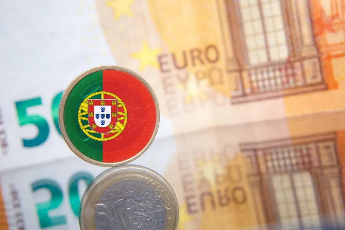 Imagem que responde qual a moeda de Portugal.