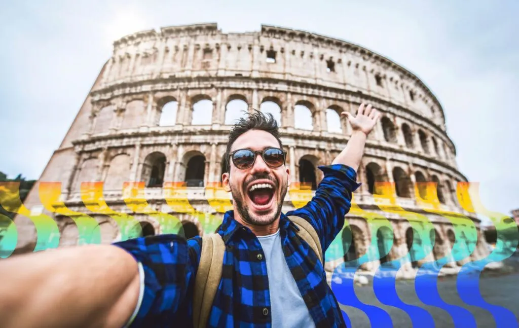 turista feliz visitando o coliseu em roma italia jovem tirando selfie na frente do famoso la italiano Copia 1024x647 - A Conta Global Remessa Online chegou!