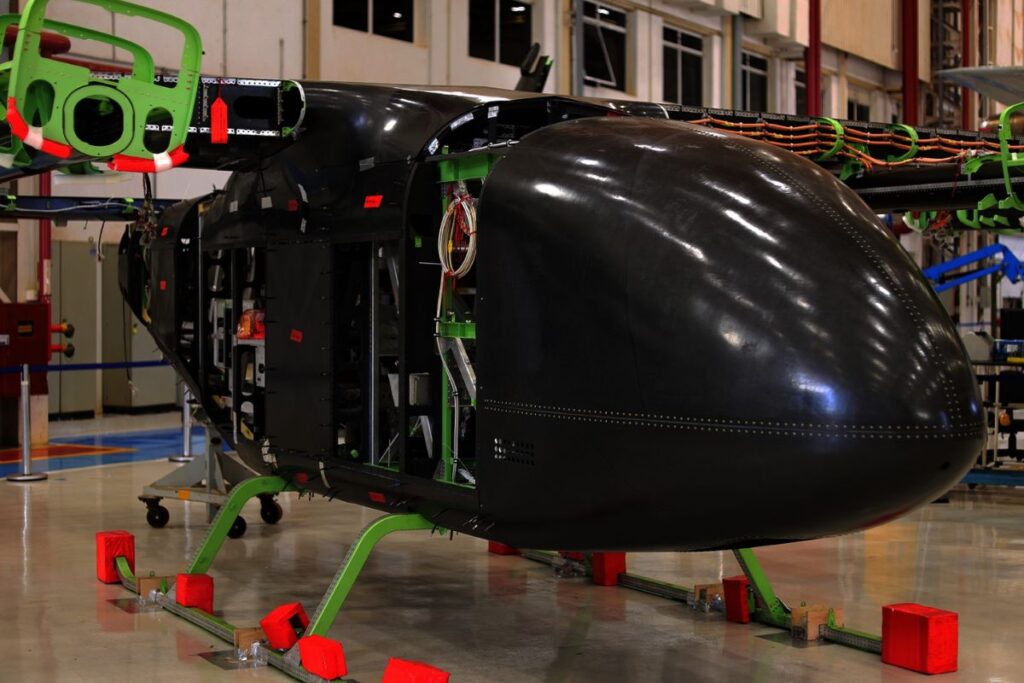 Detalhes do carro voador da Embraer.