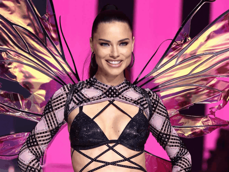 Adriana Lima no Victoria’s Secret Fashion Show