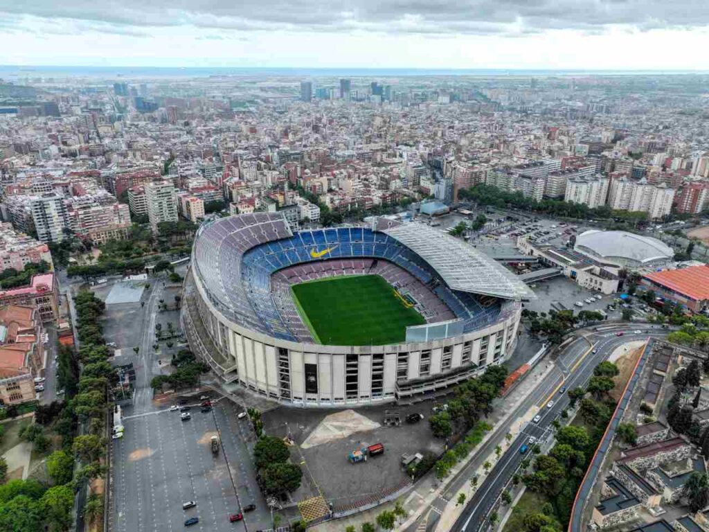 Camp Nou um dos pontos turísticos em Barcelona