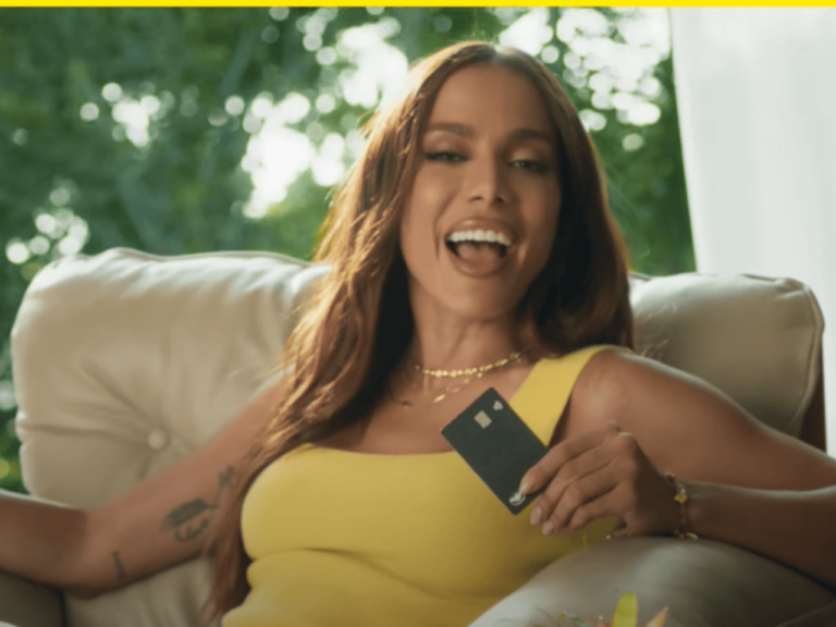 Em parceria com Anitta, o CDI do Mercado Pago rende 112% ao ano pelo Cofrinho