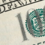 Shutdown penaliza o dólar