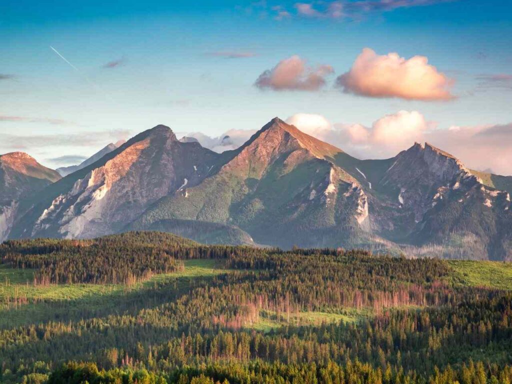 Visão panorâmica das Montanhas Tatra