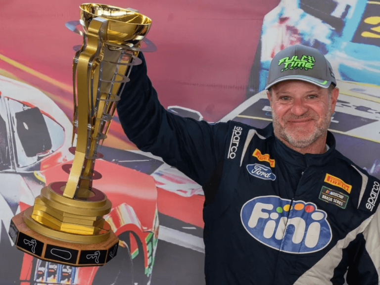 Rubens-Barrichello-Campeao-Nascar-Brasil