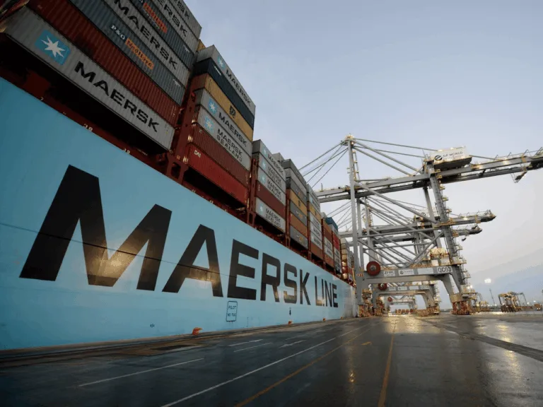 Para empresas que buscam levar seus produtos a novos mercados, exportar pela Maersk é uma das opções mais consolidadas