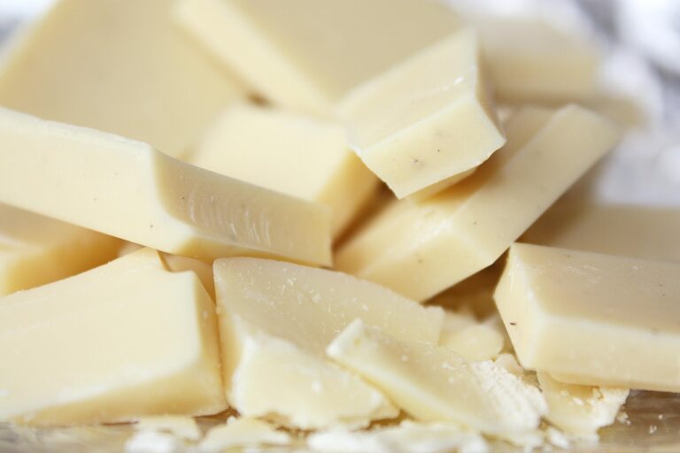 Anvisa manda recolher lote do chocolate Laka por erro na rotulagem