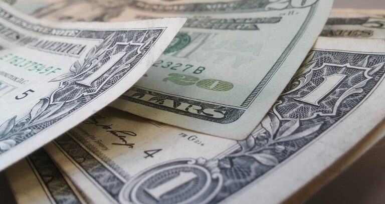 Dólar hoje 13/03/2026