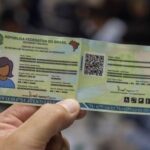 O novo RG, chamado oficialmente de Carteira de Identidade Nacional (CIN), é o novo padrão de identificação civil adotado no Brasil.