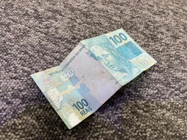 Acompanhe o impacto dos acontecimentos mais relevantes sobre o real versus dólar, euro e libra esterlina, no ‘De Olho no Câmbio’ de 20 a 24 de abril.