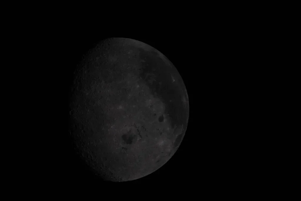 Foto da Lua a partir da missão Artemis II