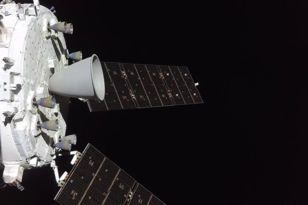 Foto da Lua a partir da missão Artemis II