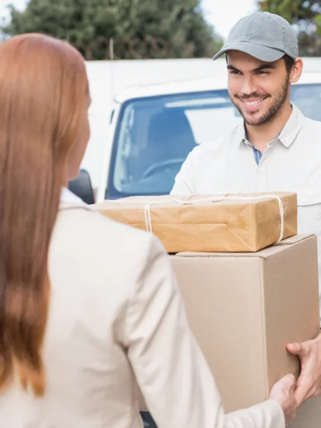Seu pedido da Amazon pode chegar à noite? Entenda horários de entrega