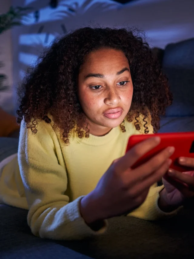 Detox digital: como reduzir o excesso de tela no dia a dia