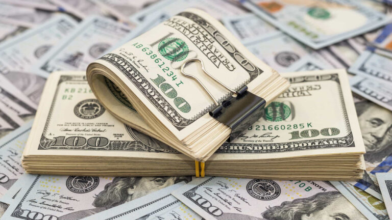 Dólar, petróleo e Copom 3 temas que movem os mercados nesta semana