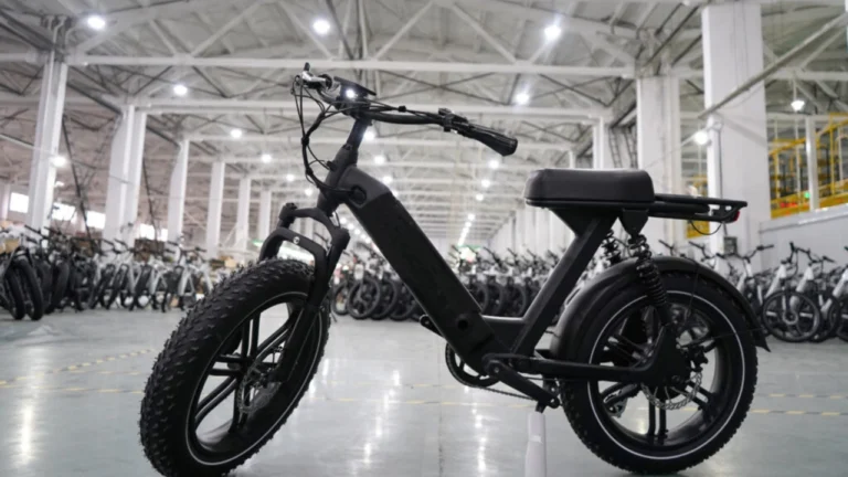 Entenda se bicicleta elétrica importada vale a pena, quais taxas entram no custo, cuidados com bateria, regras no Brasil e compra da China.