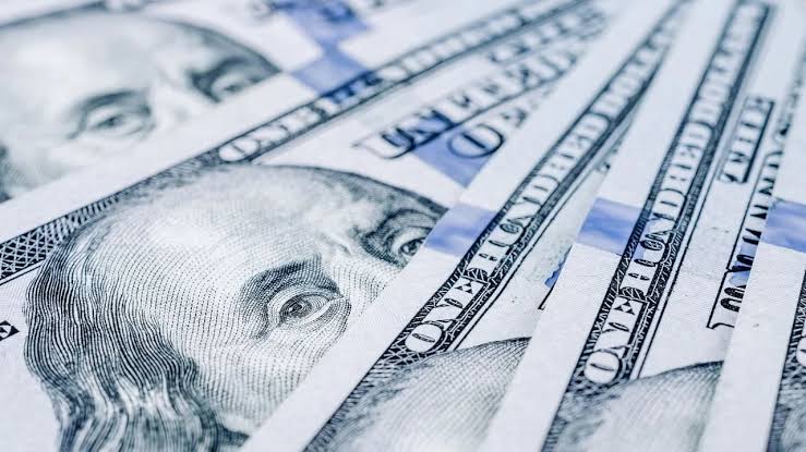 Dólar hoje reage ao payroll, ADP forte e crédito no Brasil
