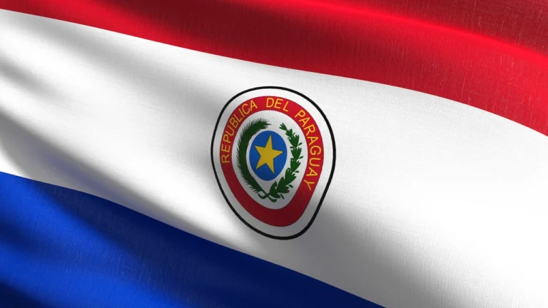 A moeda do Paraguai é o guarani, identificado pelo código internacional PYG e pelo símbolo ₲.